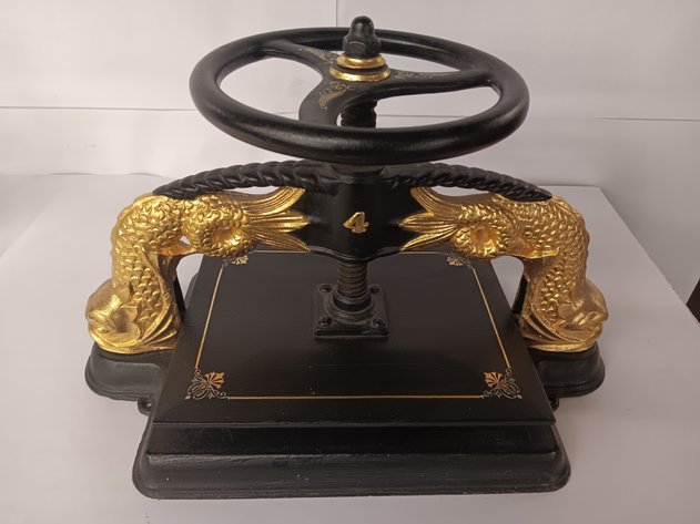 Image for Kater Crafts Bookbinder's Going out of Business Auction 2