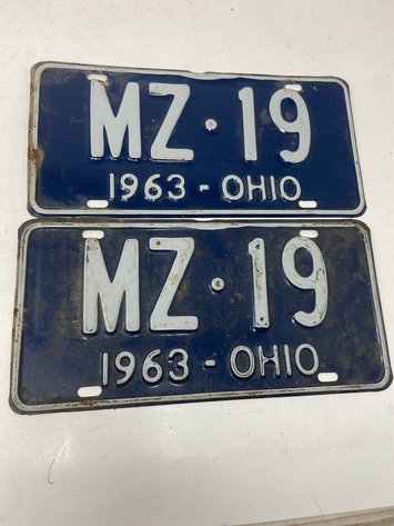 Image for Pickers Paradise #2 Online Auction St. Louisville, Ohio
