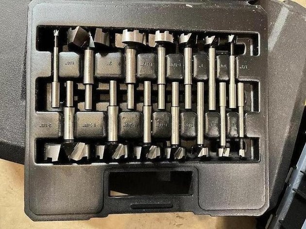 Image for Newark Tool and More Online Auction Nov 30th
