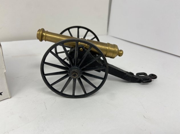 Image for Heath Online Auction Feb 17th