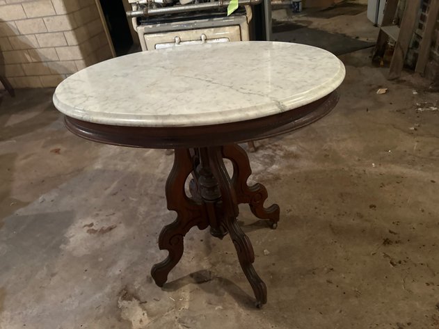 Image for Newark, OH - At House Online Auction April 11th