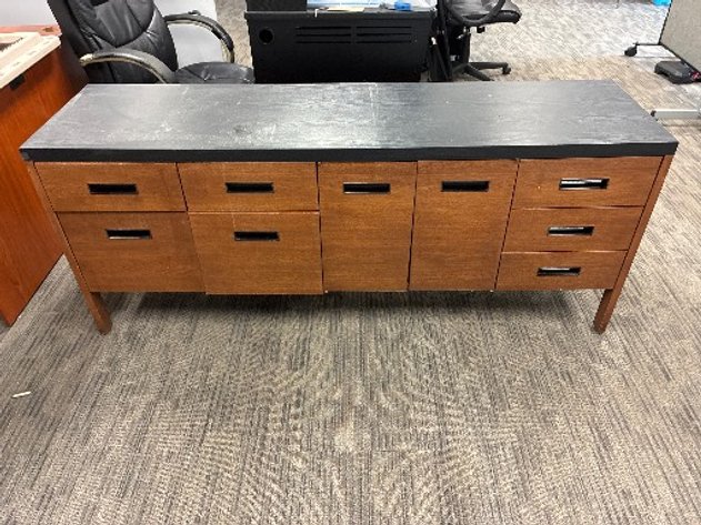 Image for College Online Auction Zanesville May 21st