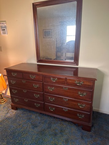 Image for Johnstown, OH - At House Online Auction May 16th