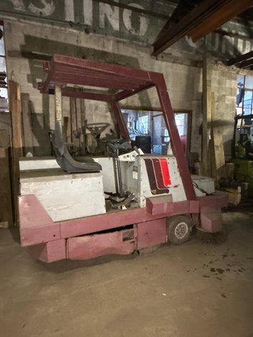 Image for Newark, OH - At Warehouse Online Auction June 4th