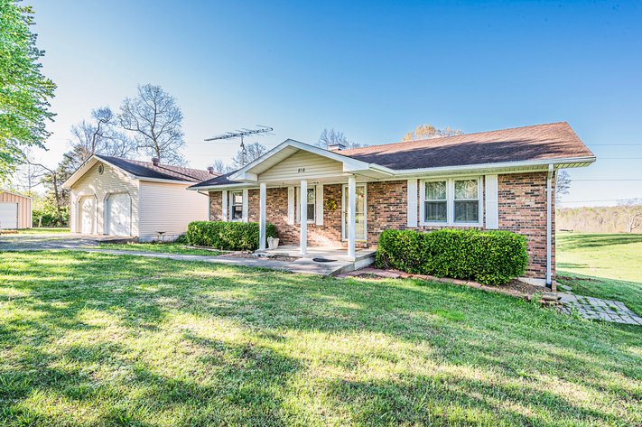 Image for 818 Cartwright Lane・Drakesboro・KY