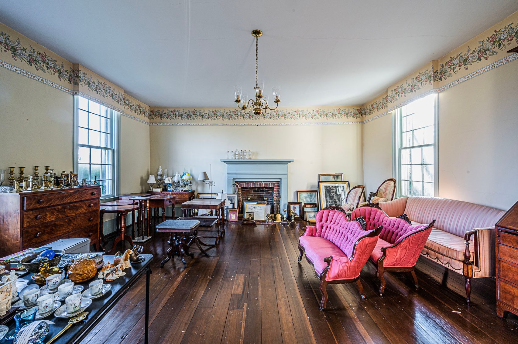 Image for 311 W Cedar Street・Franklin