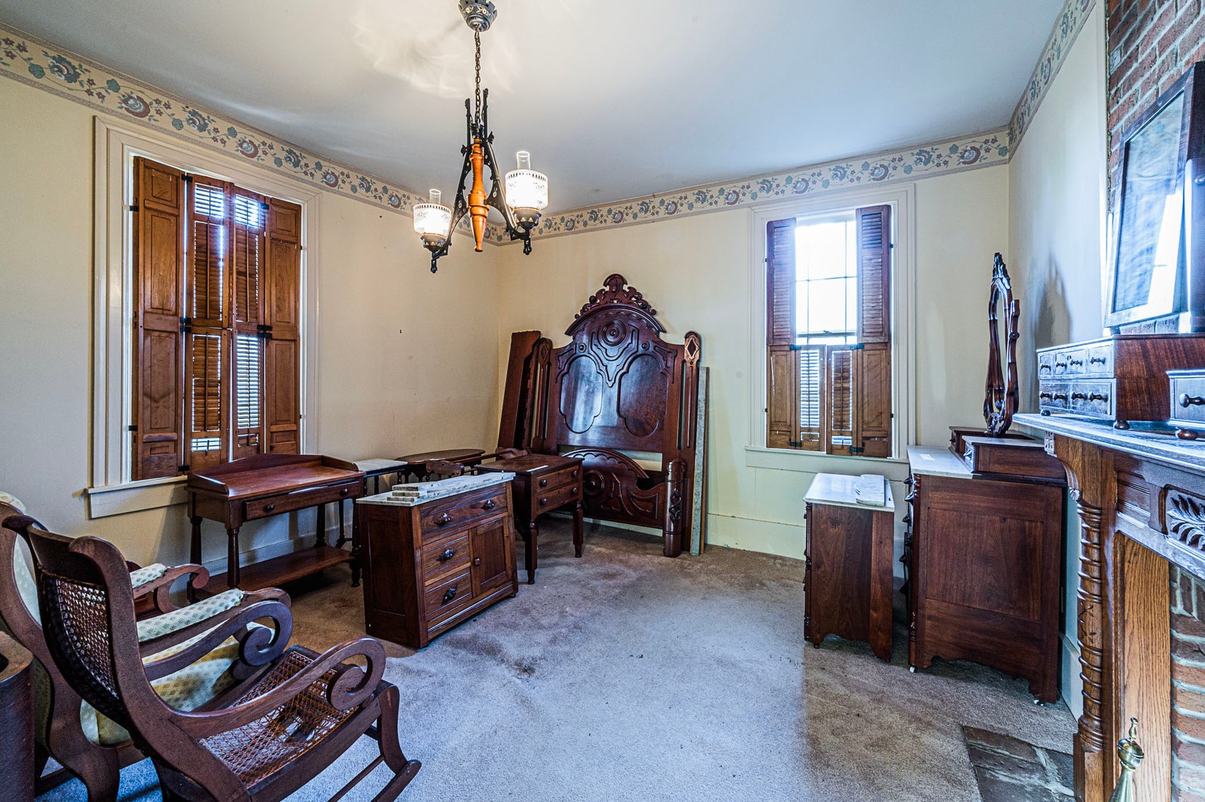 Image for 311 W Cedar Street・Franklin