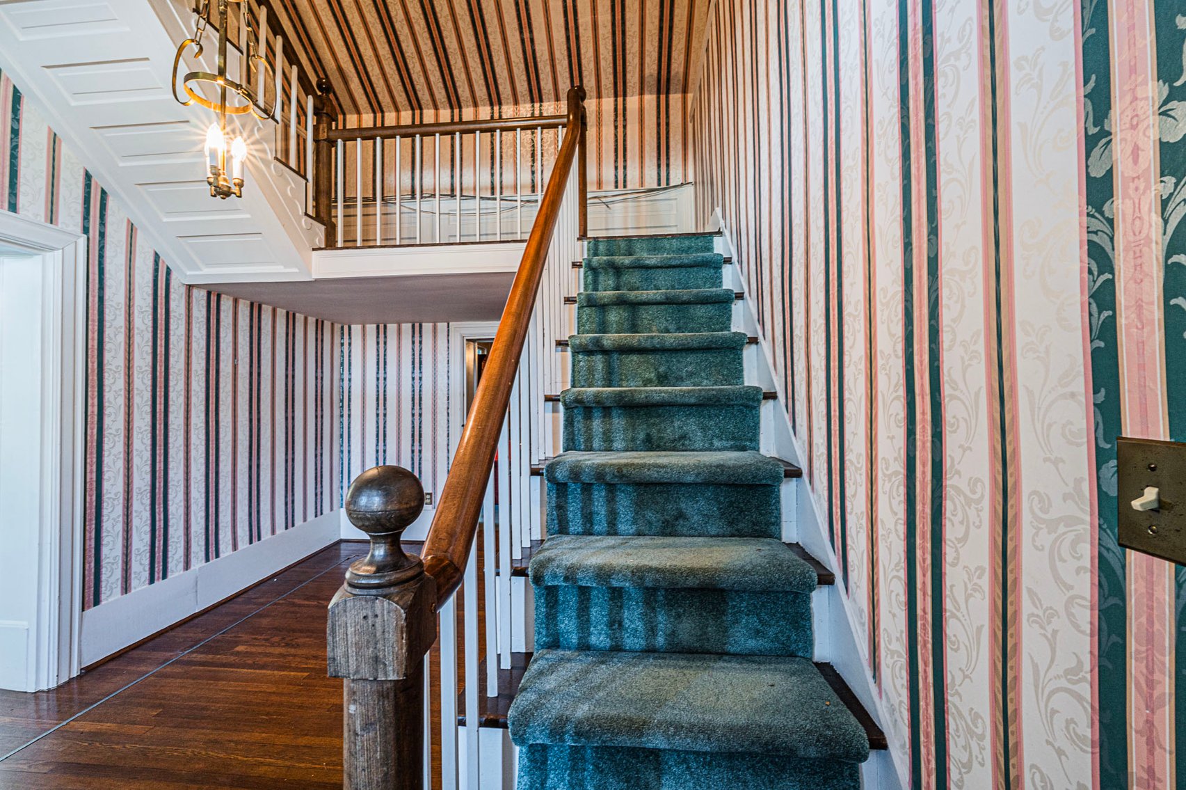 Image for 311 W Cedar Street・Franklin