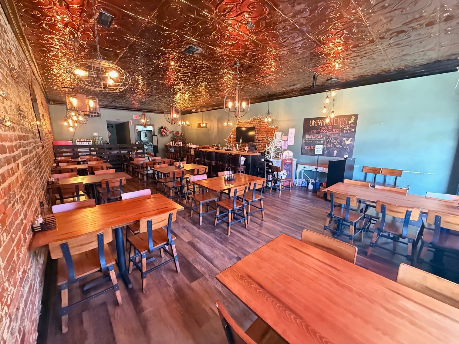 Image for 132 N Main Street・Greenville