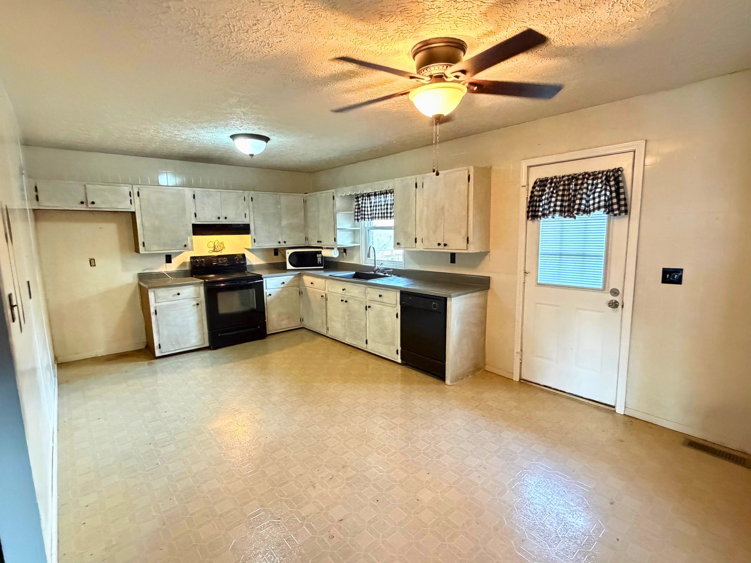 Image for 160 Allen Road・Drakesboro