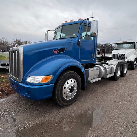 Image for LINE #1 - LIVE AUCTION-Eastern Nebraska's Late Model Truck, Trailer, Construction & Farm Equipment at No Reserve