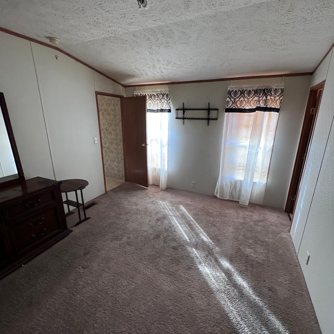 Image for NO-RESERVE RESIDENTIAL REAL ESTATE MOBILE HOME & LAND LIVE ESTATE AUCTION