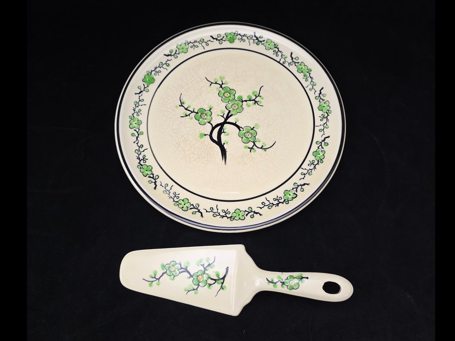 Image for Magnificent Collection of Uranium Glass, Depression Glass,  Moriyama Japanese Pottery , Carnival Glass, Pyrex and More!