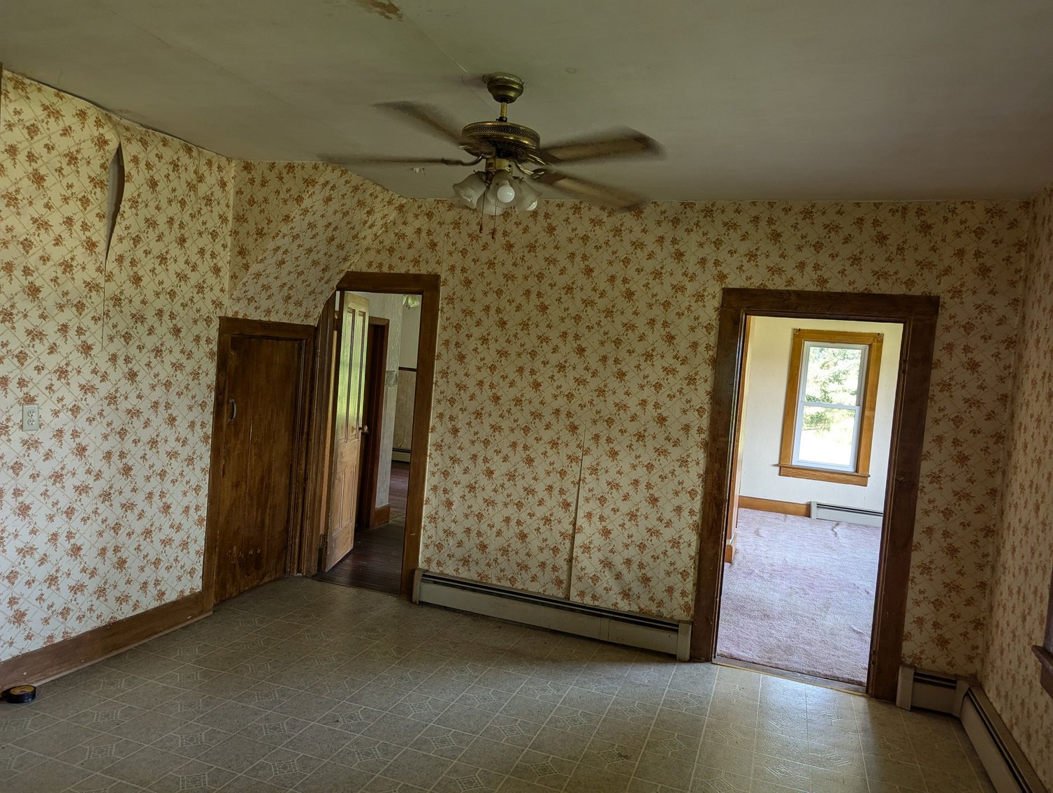 Image for N2791 County Road E, Watertown - 4 (mol) acre Rural Home