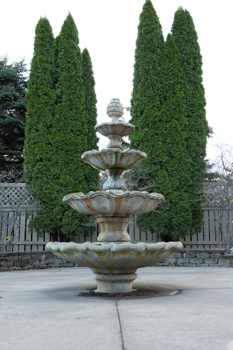 Image for Washington County Casual Family Pub & Restaurant For Sale