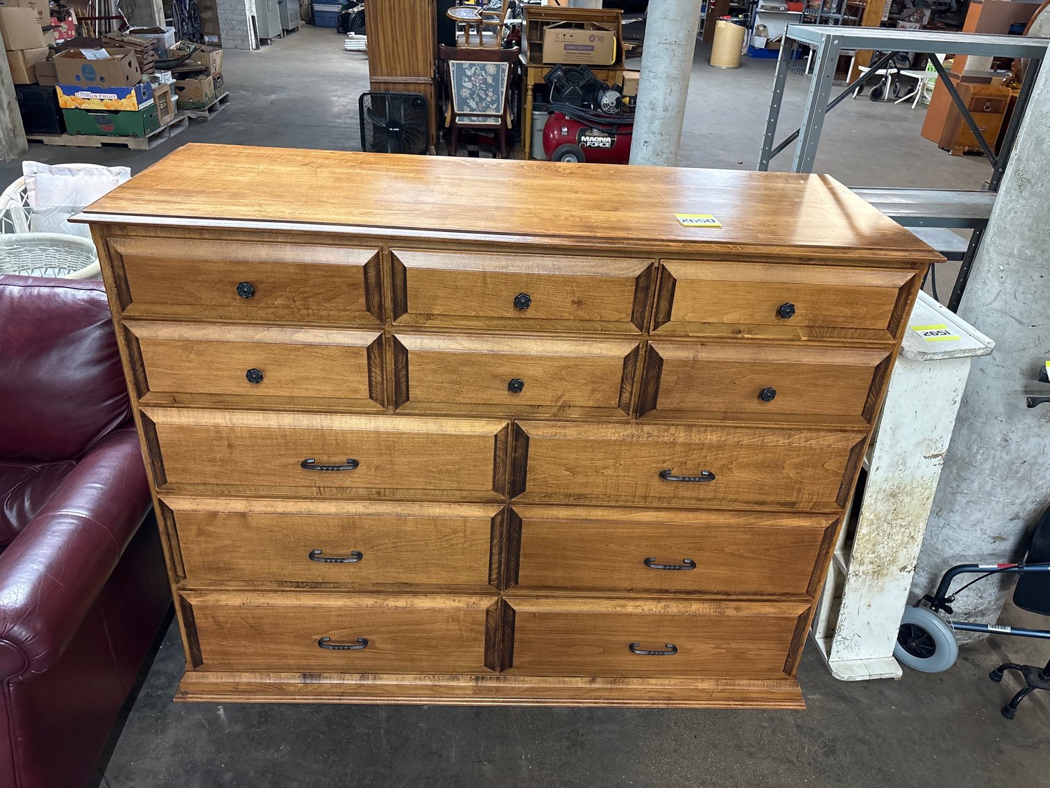 Image for Elm Street Multiple Estates Online Auction