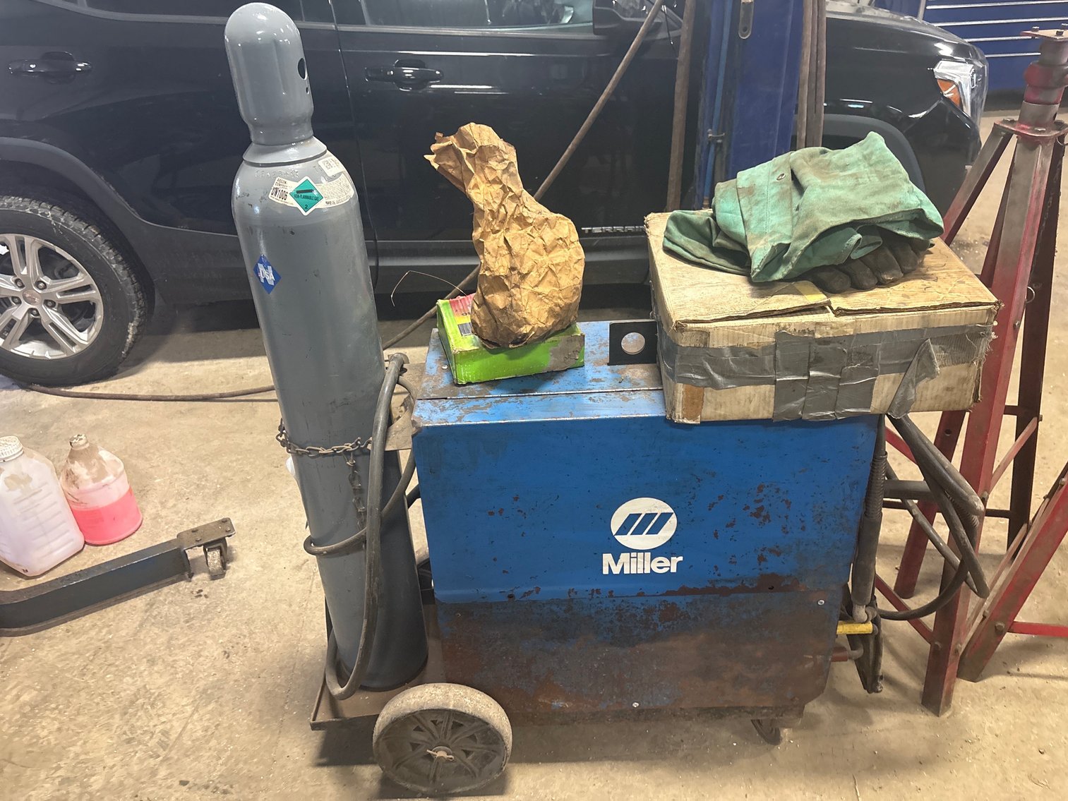 Image for Hunt's Repair Inc Online Business Liquidation Auction