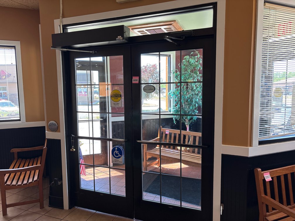Image for Watertown Restaurant Liquidation Auction