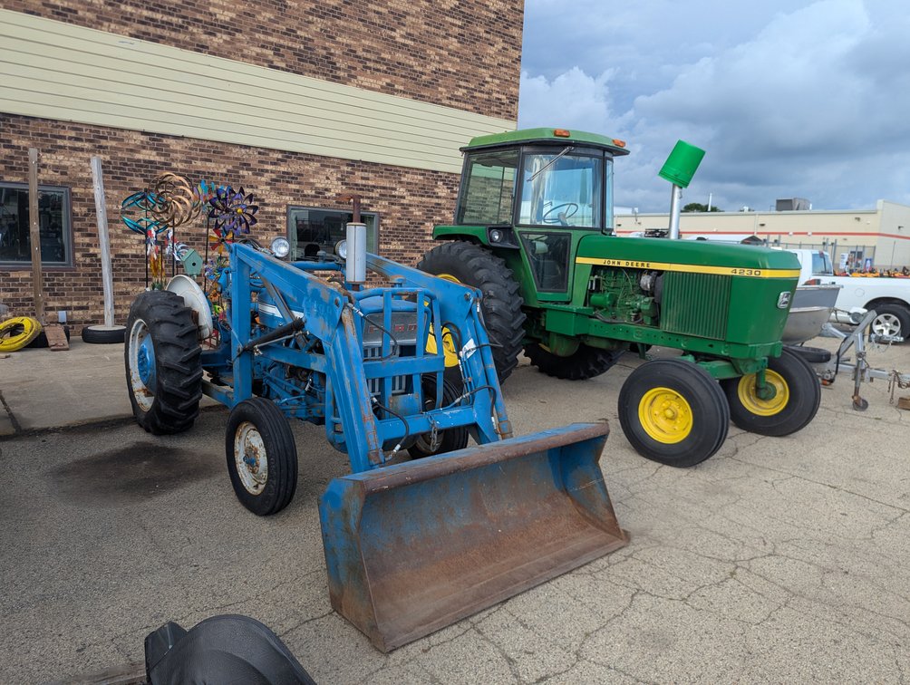 Image for 2026 Waupun Summer Online Equipment Consignment Auction