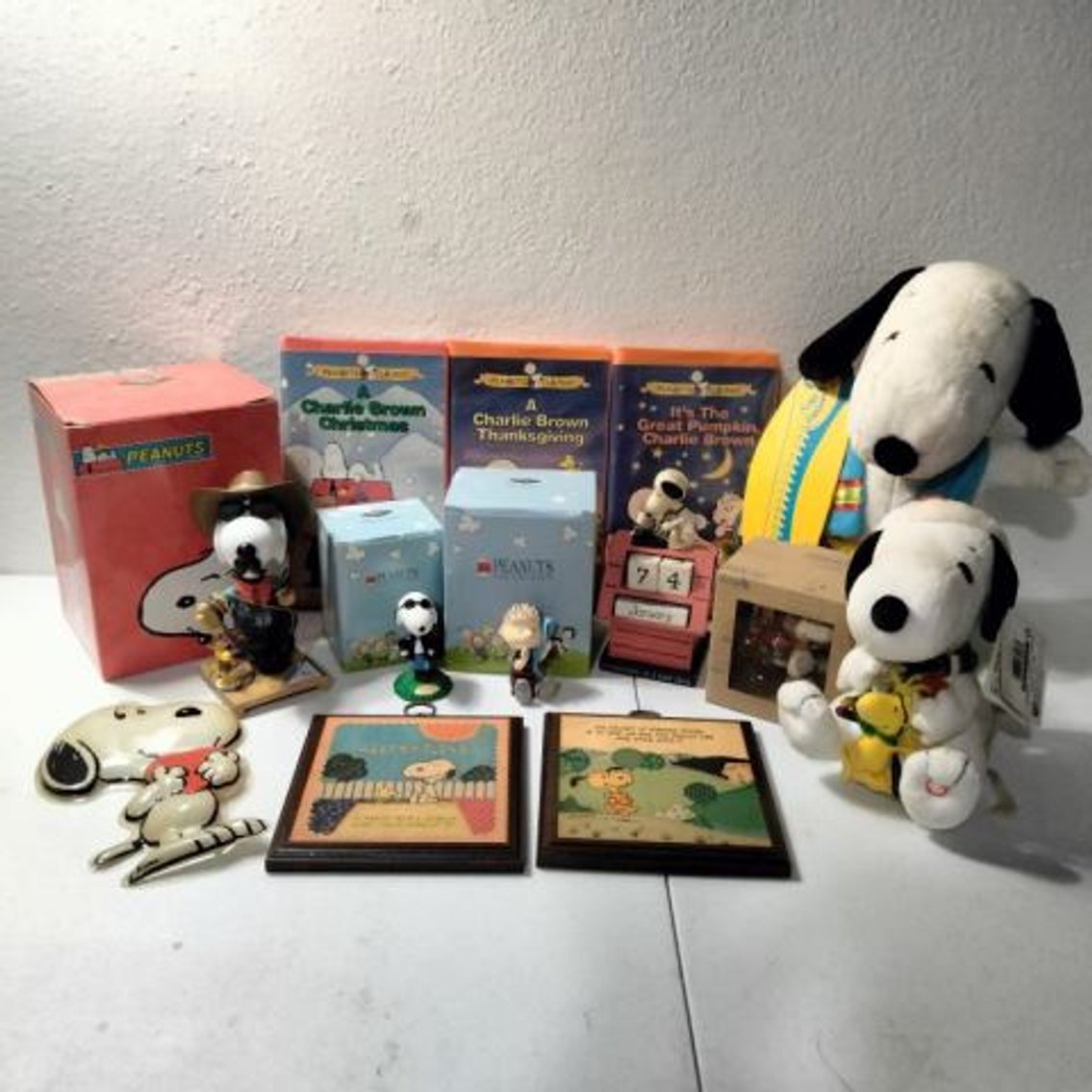 Image for Hooten Estate Items Online Only Auction