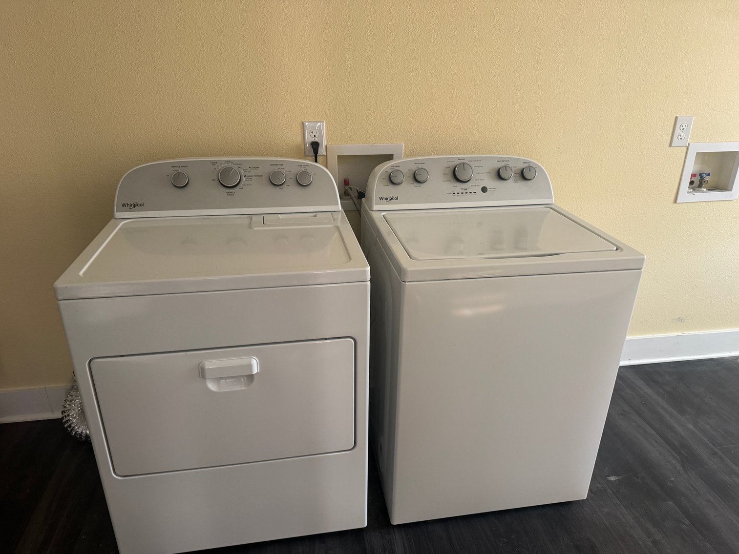 Image for Lorena, TX Real Estate & Contents Auction – Personal Property