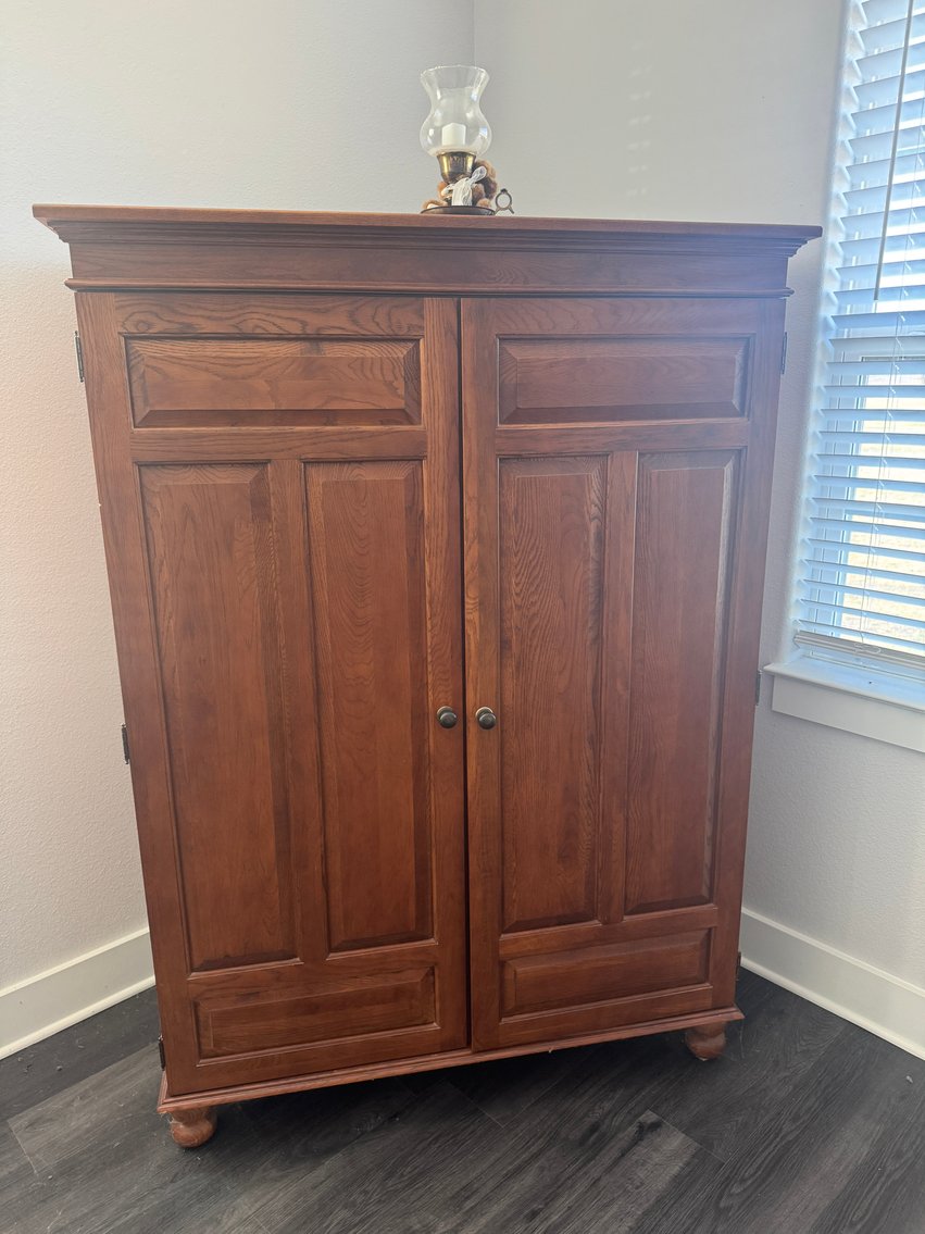 Image for Lorena, TX Real Estate & Contents Auction – Personal Property