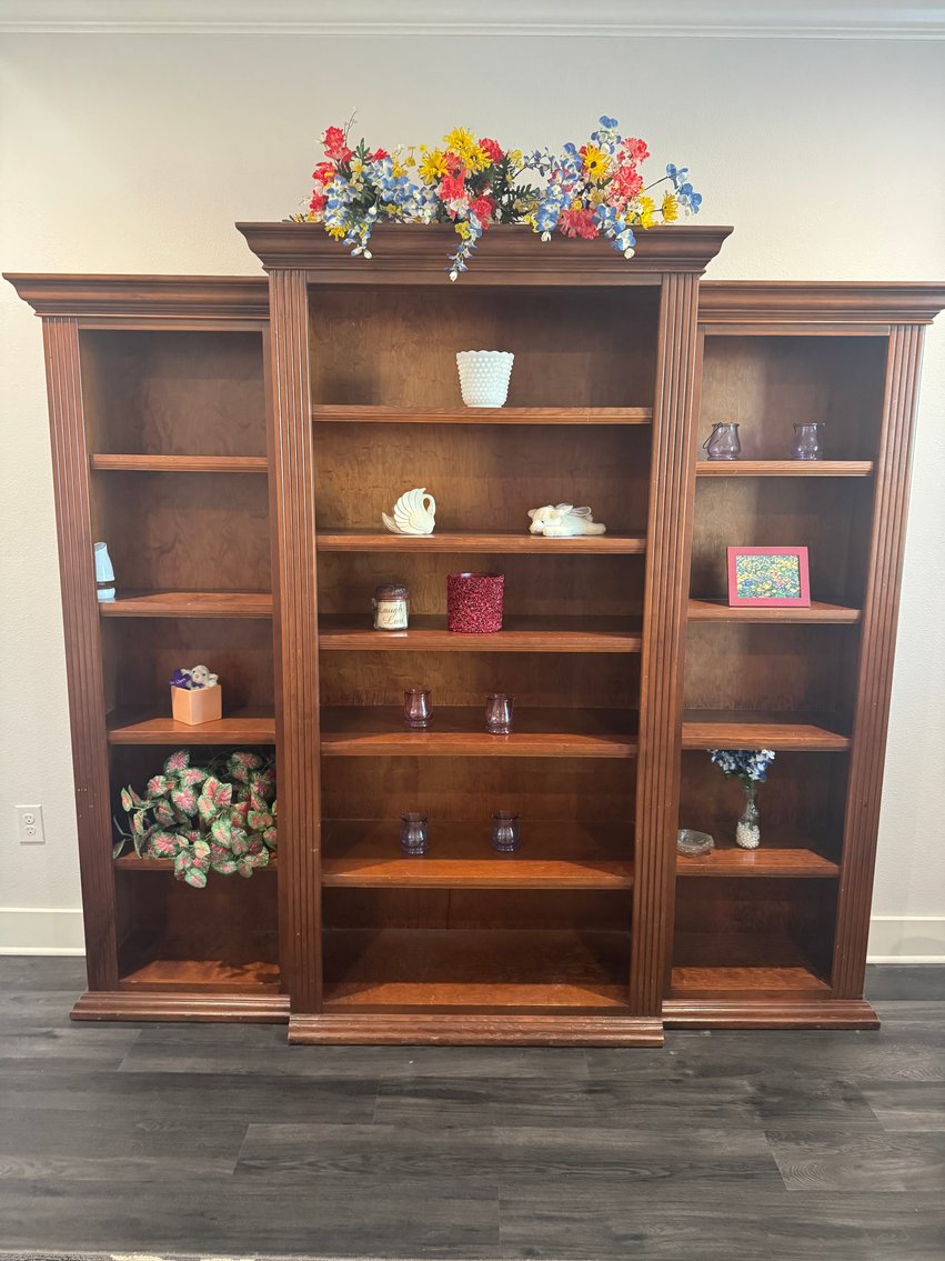 Image for Lorena, TX Real Estate & Contents Auction – Personal Property