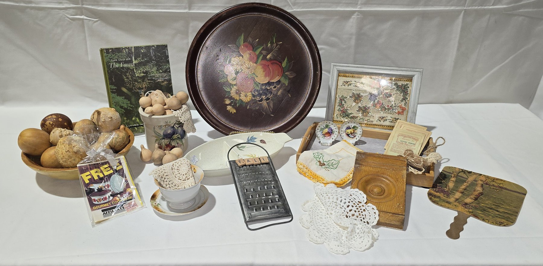 Image for Vintage, Collectibles, Knives, Coins, Etc. Online Only Auction