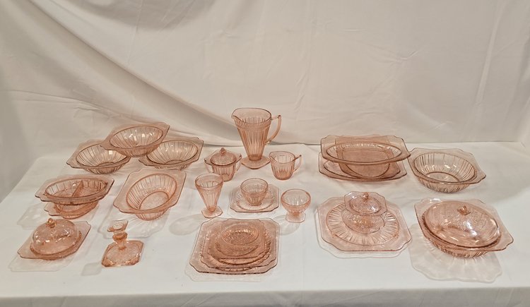 Image for Multi-Estate Vintage & Household Online Only Auction