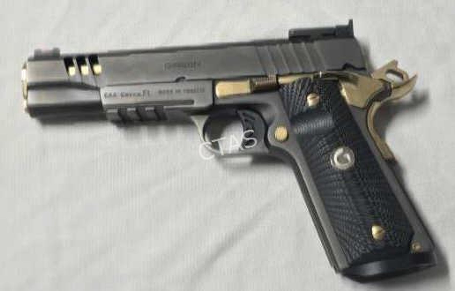 Image for Sportsman's and Coin & Collectibles Auction