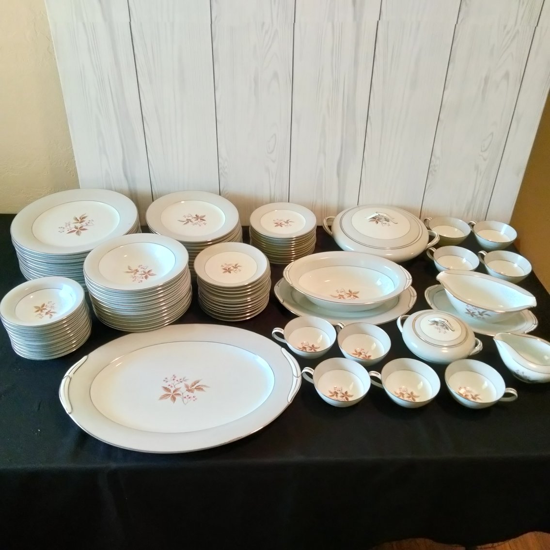 Image for Killeen Online Only Estate Auction