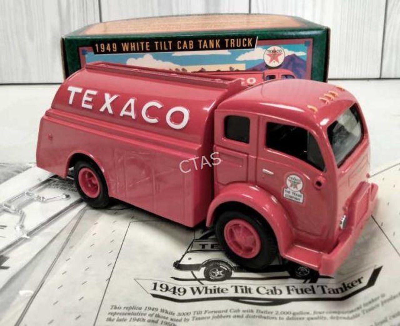 Image for Vintage, Antiques, Furniture, and Collectibles Online Only Auction