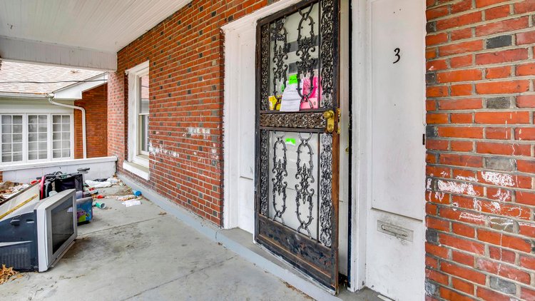 Image for Bank Owned Sixplex: Published Reserve