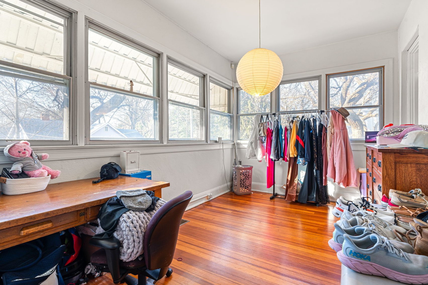 Image for 160 N Galt Ave-ONLINE AUCTION ONLY-BIDDING HAS STARTED