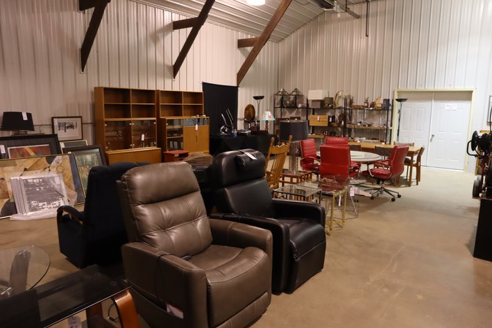 Image for Judy Nelson Estate Online Auction