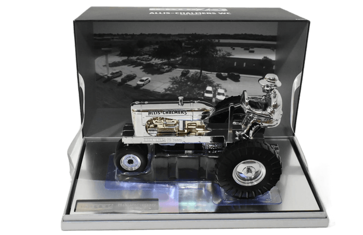 Image for HUGE June Farm Toy and Memorabilia Auction