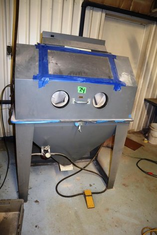 Image for Massive ONLINE Tool and Shop Auction - Robert's Tool Co.