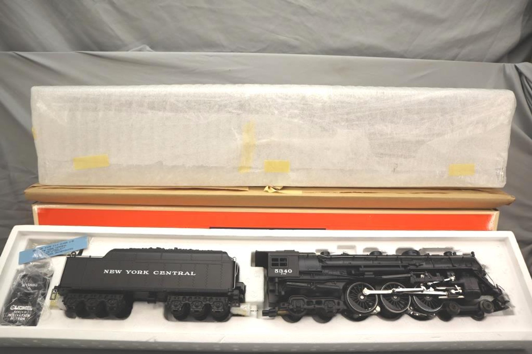 Image for January Train and RC Plane/Boat Auction