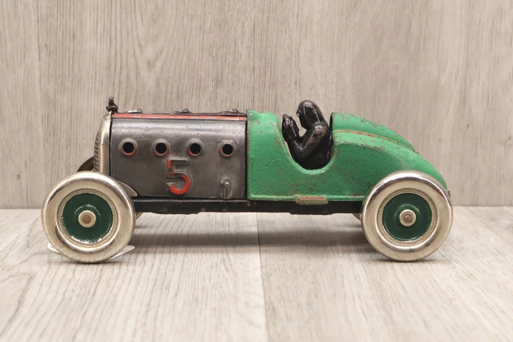 Image for Amazing Cast Iron Toy & Cast Iron Stove ONLINE ONLY Auction