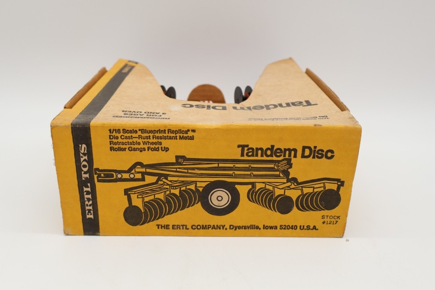 Image for January 2026 Farm Toy & Memorabilia Auction