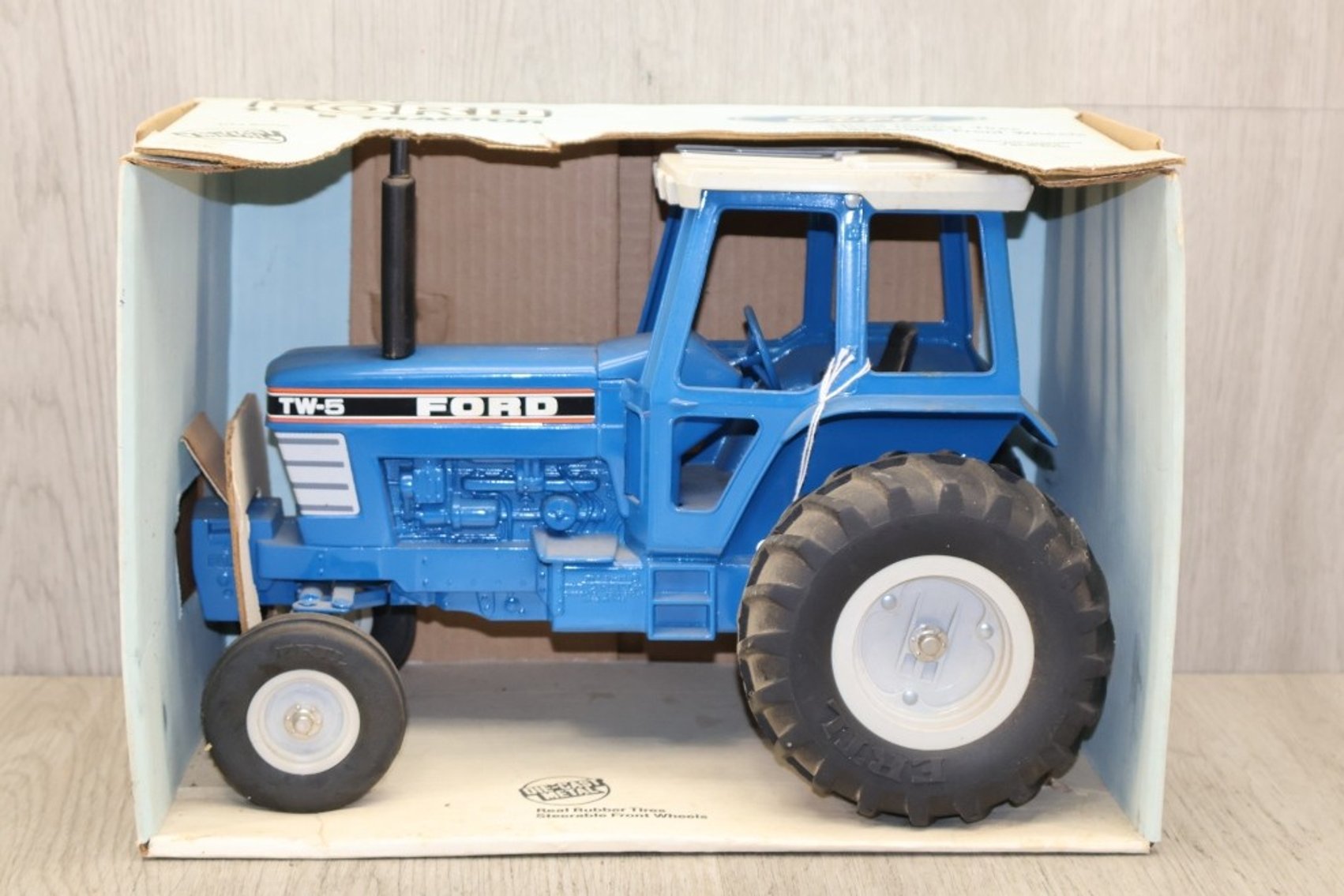 Image for January 2026 Farm Toy & Memorabilia Auction