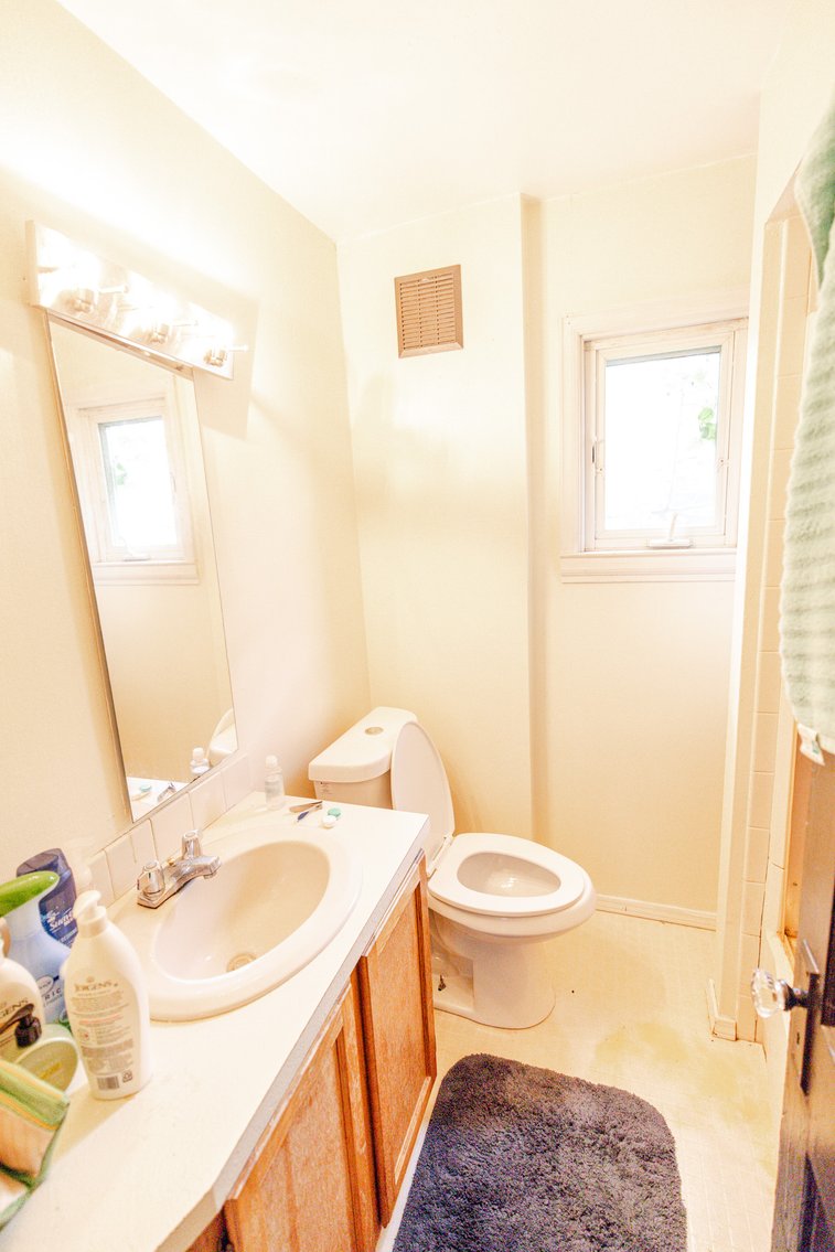 Image for MINIMUM BID AUCTION $39,000! 3522 Upton Ave