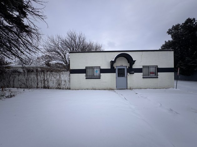 Image for MINIMUM BID AUCTION $33,000! 3558 Stickney Ave