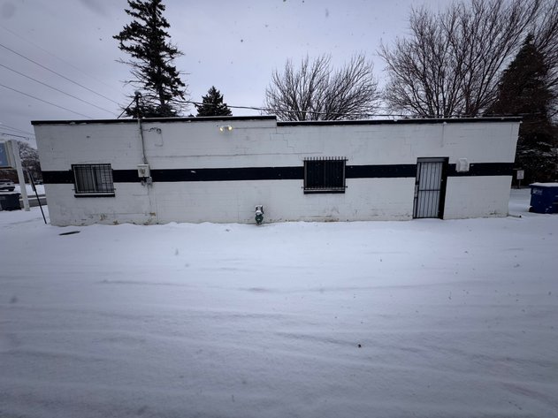 Image for MINIMUM BID AUCTION $33,000! 3558 Stickney Ave