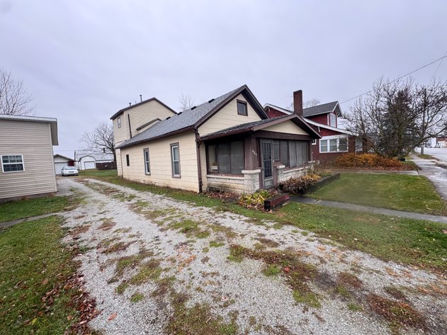 Image for MINIMUM BID AUCTION $29,000! 405 Front