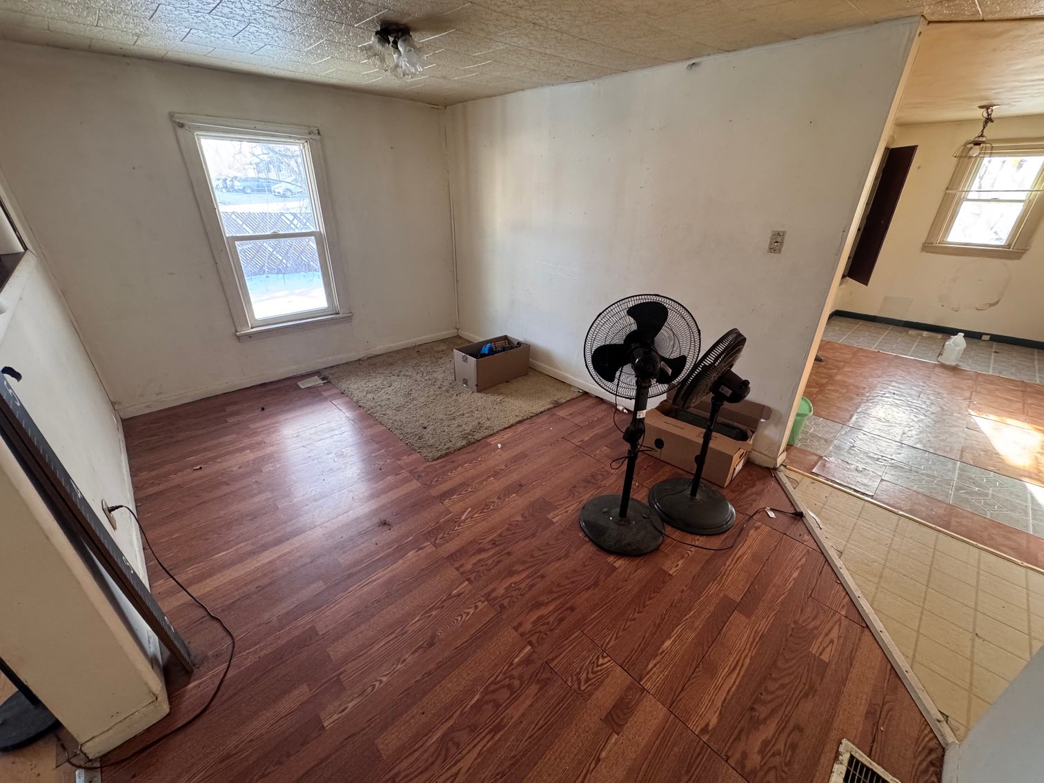 Image for MINIMUM BID AUCTION $25,000! 637 W Beecher St