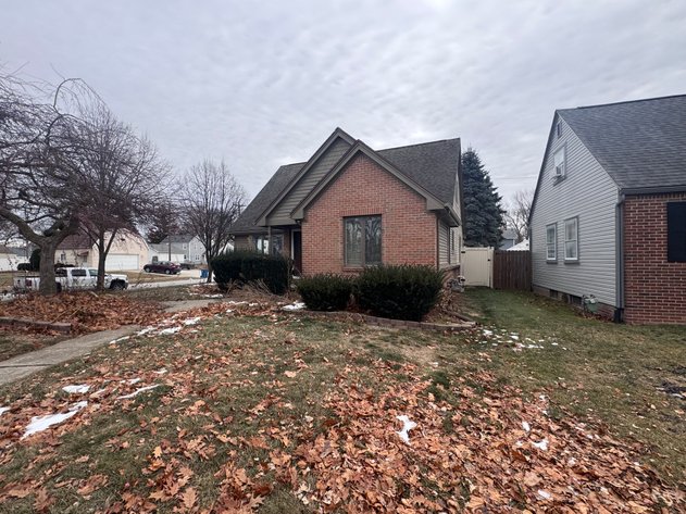 Image for MINIMUM BID AUCTION $169,000! 1703 Glenross Blvd