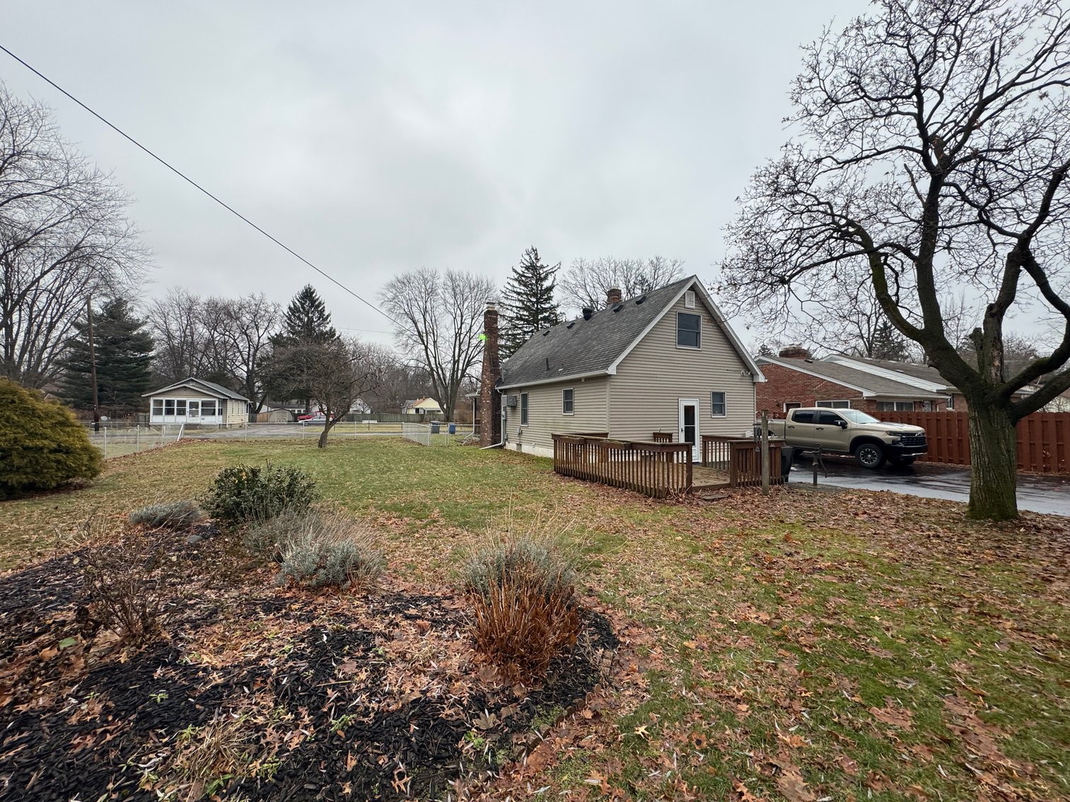 Image for MINIMUM BID AUCTION $69,000! 711 Sawyer Rd