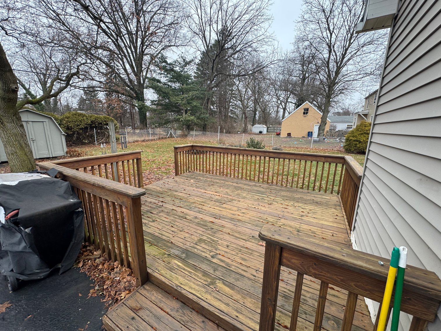 Image for MINIMUM BID AUCTION $69,000! 711 Sawyer Rd