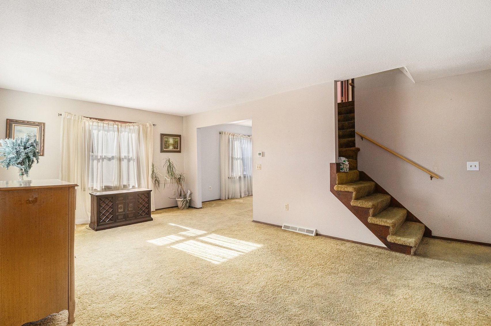 Image for MINIMUM BID AUCTION $150,000! 1236 Eastland Dr